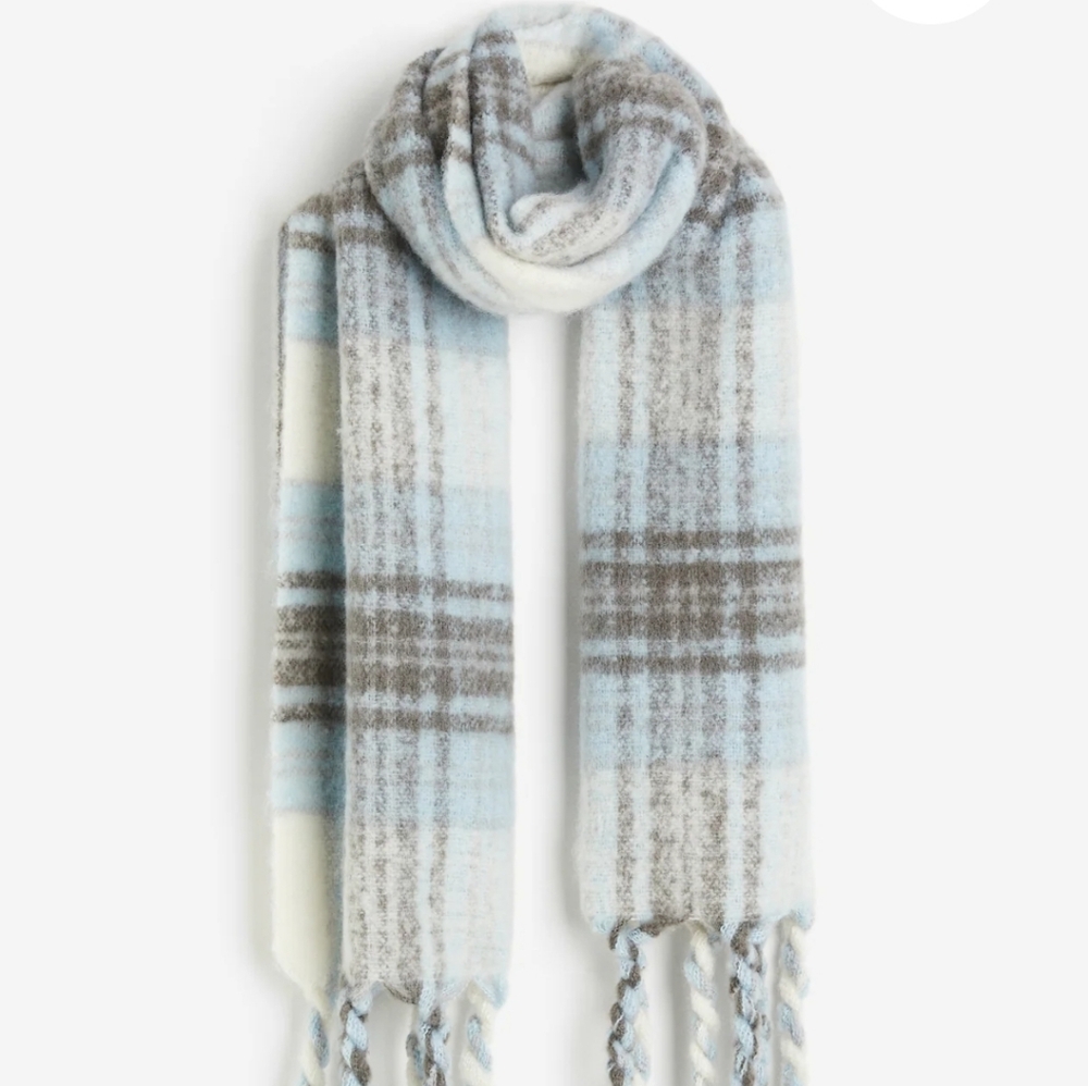 H&M Soft Woven Scarf – Light Blue/White/Gray